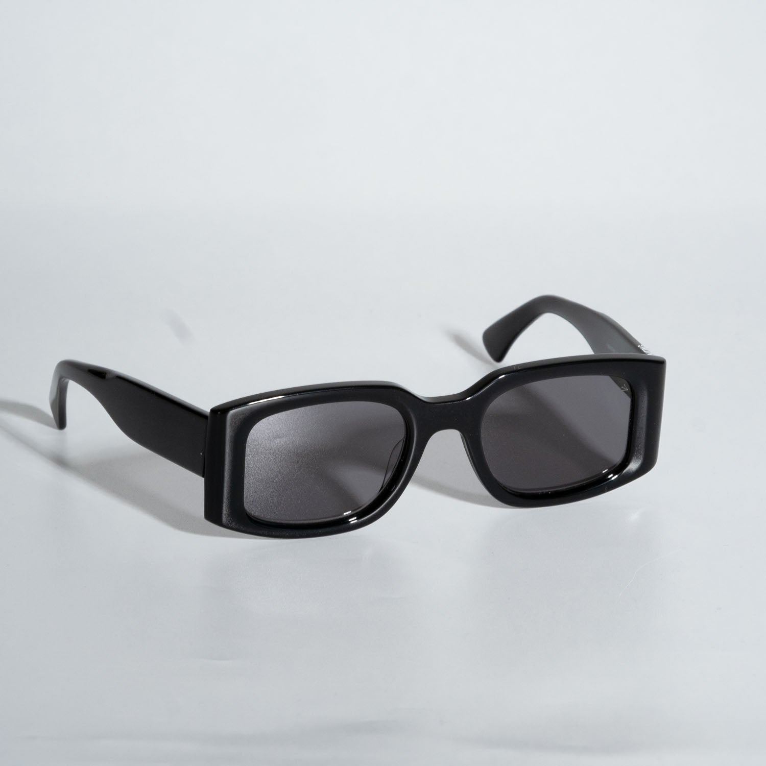 Waiting For The Sun Boby Black