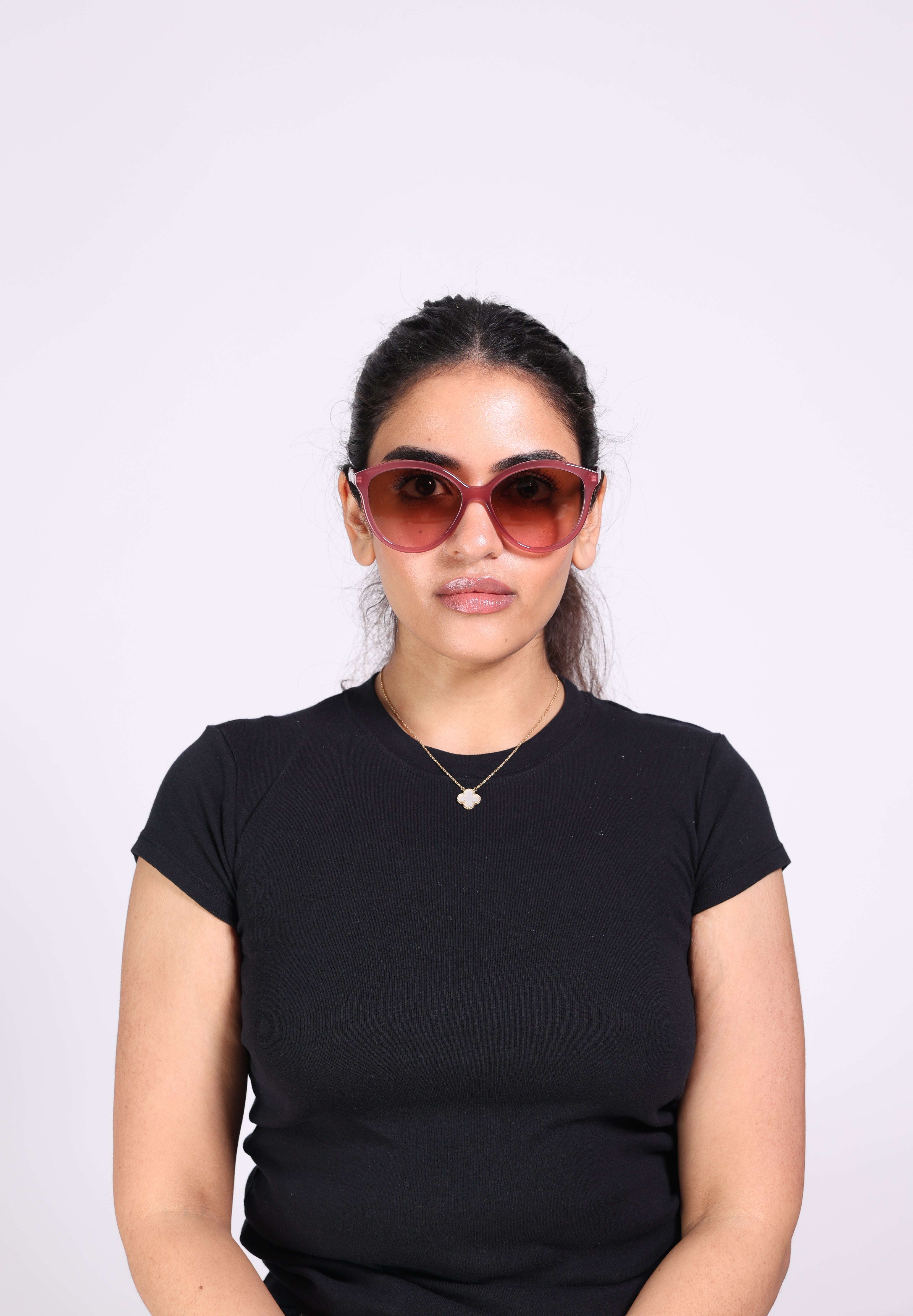 Chloé - 'Zelie' (soft cat-eye shape)