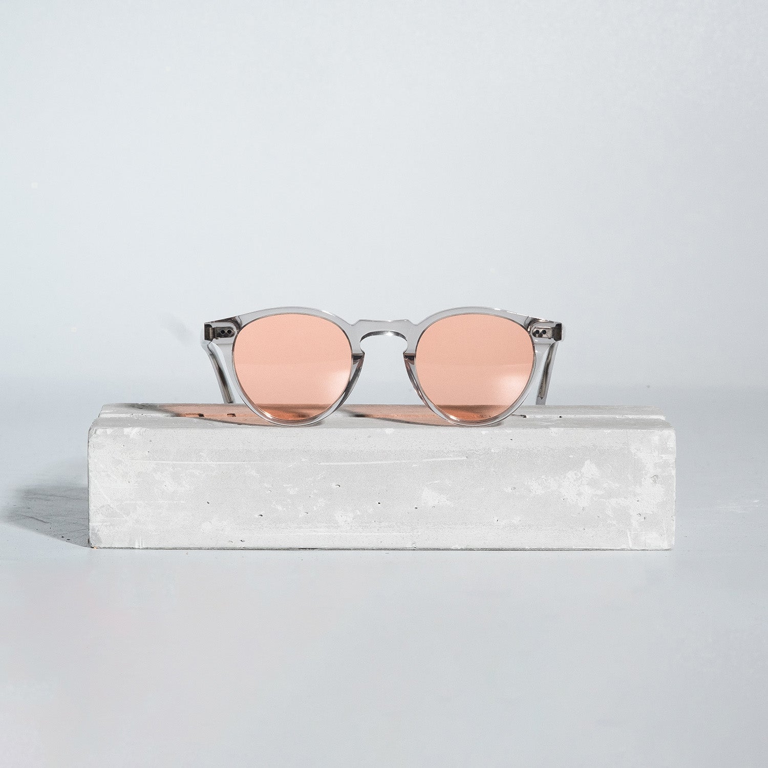 Monokel Forest Grey Crystal