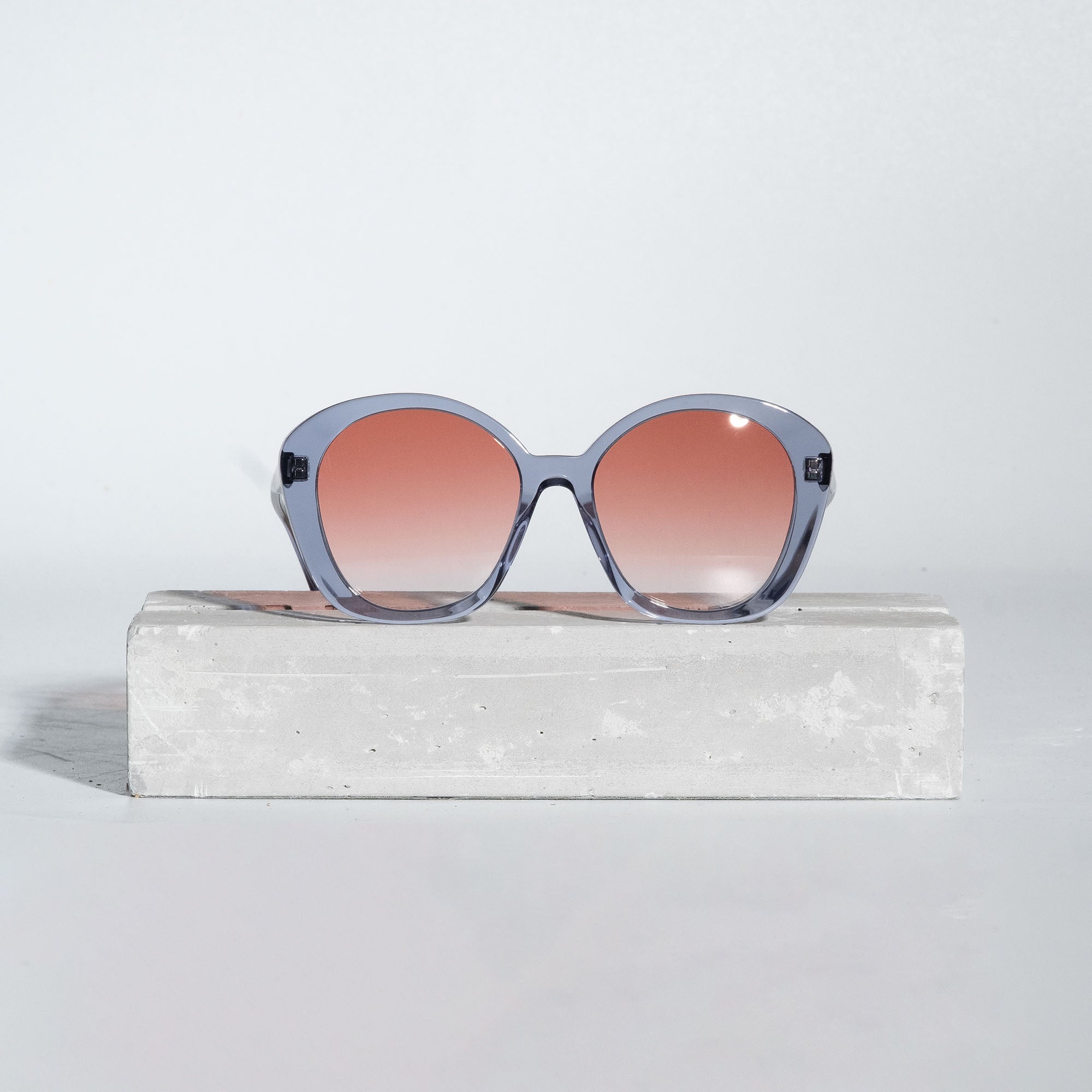 Chloé - Ethical Soft Cat Eye Sunglasses - CH0081S 004