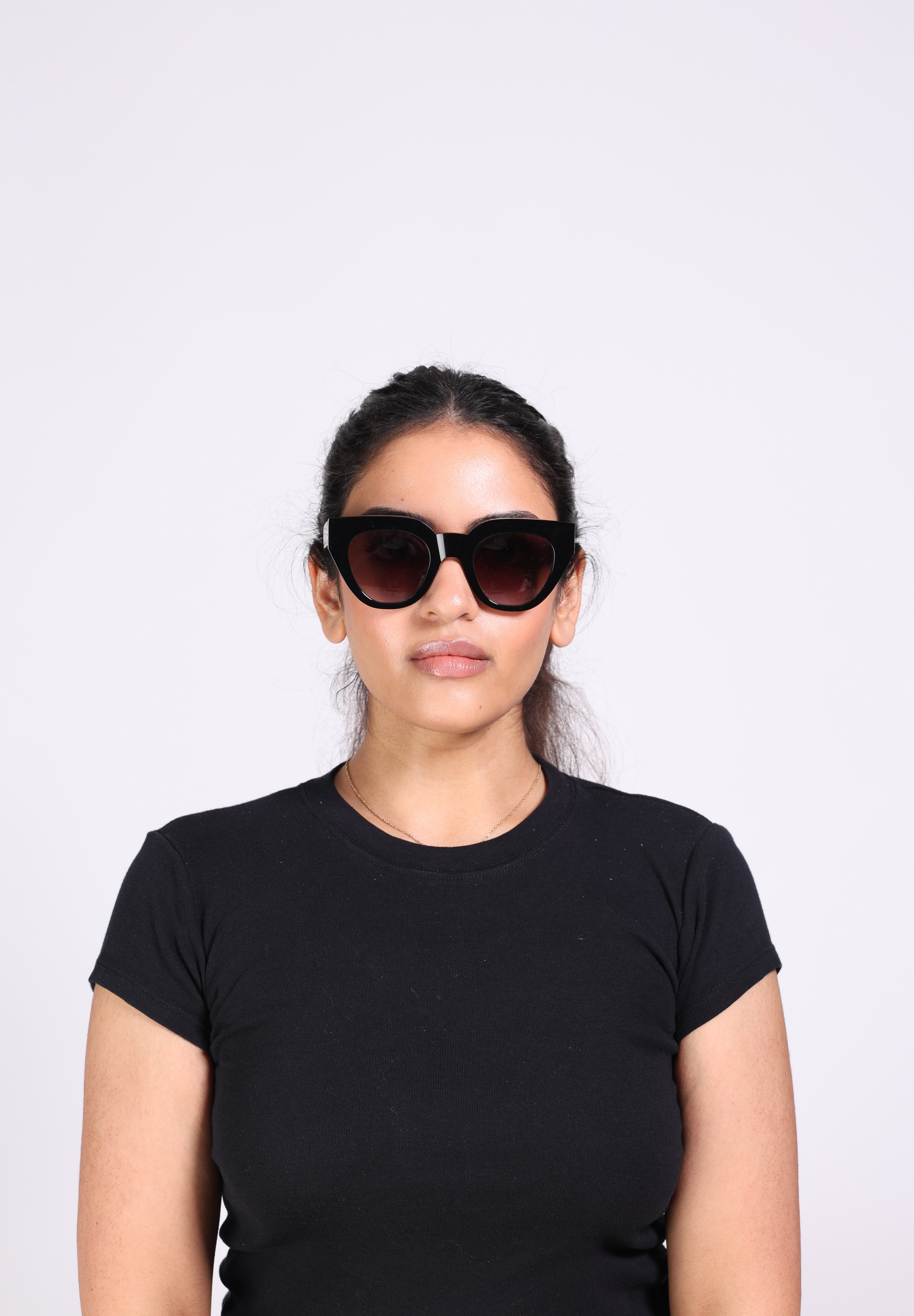 Monokel Hilma Black