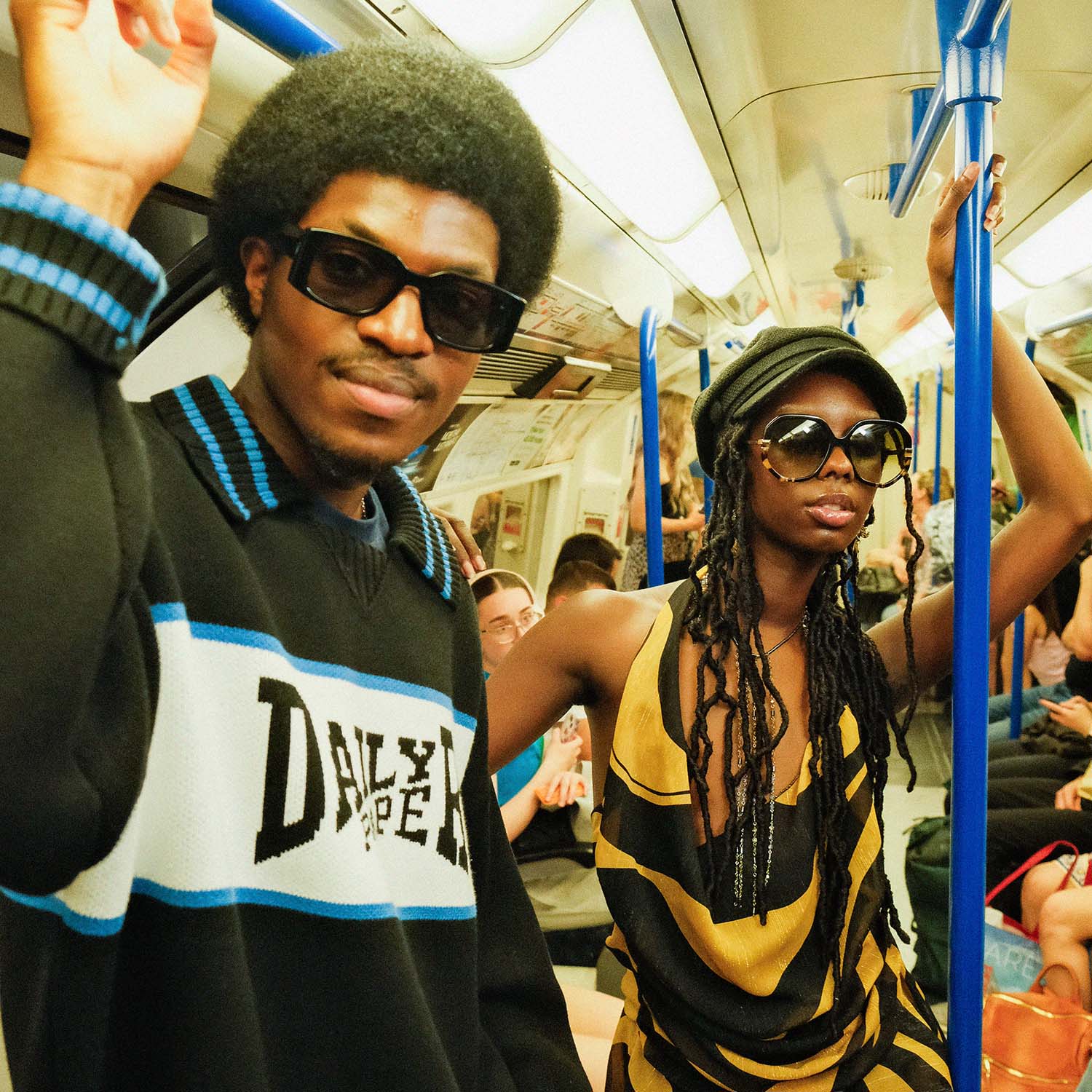 Men_and_women_train_sunglasses.jpg
