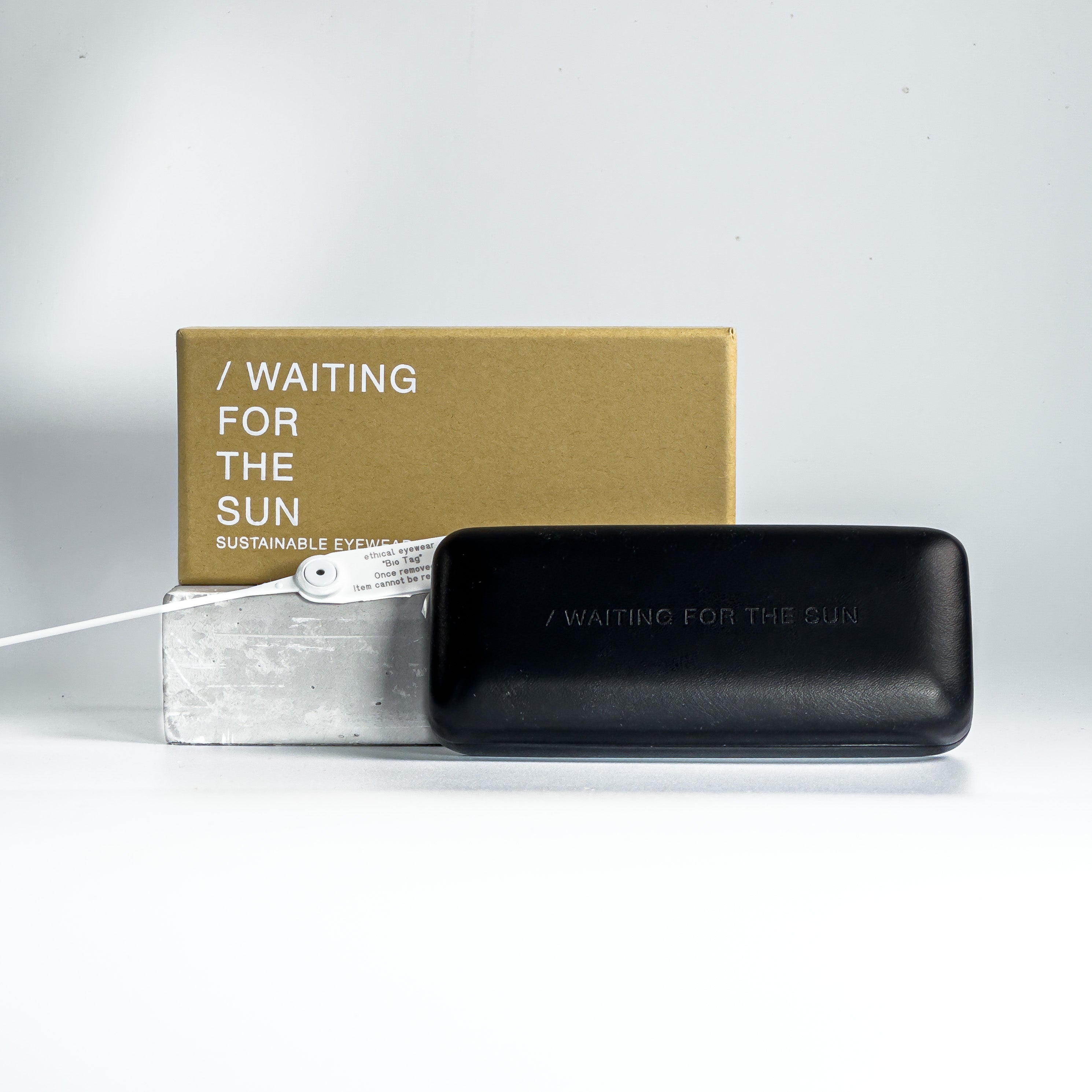 Waiting For The Sun - Emile - Ethical Round Sunglasses - Havana